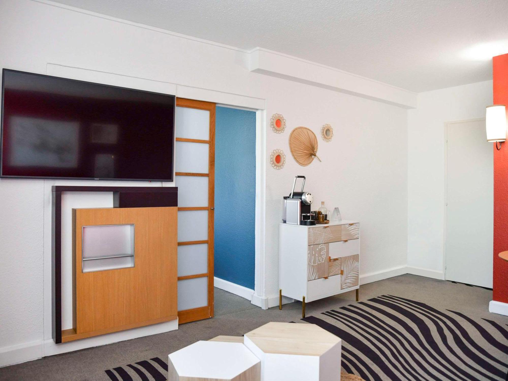 Novotel Paris Le