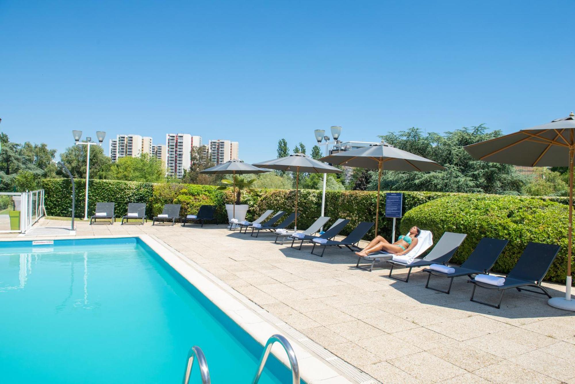 Novotel Paris Le 4*